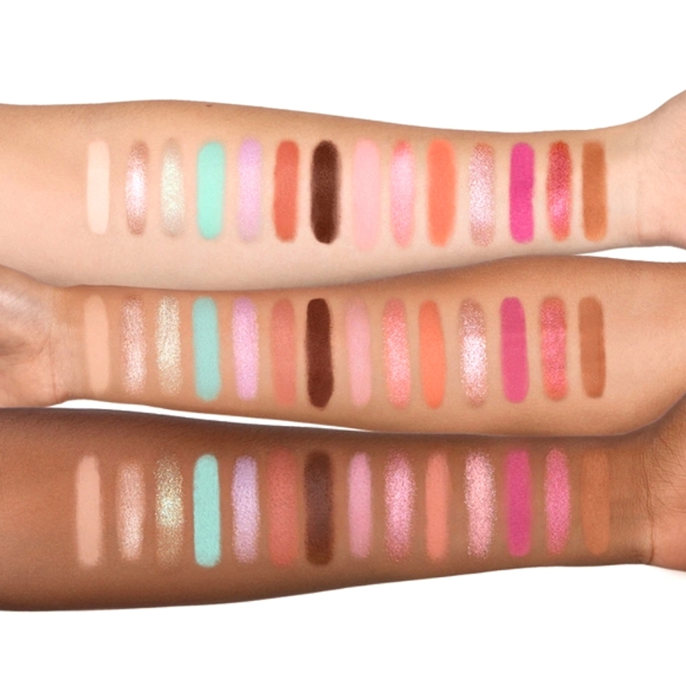 Too Femme Ethereal Eyeshadow & Pressed Pigment Palette - Picture 4 of 13